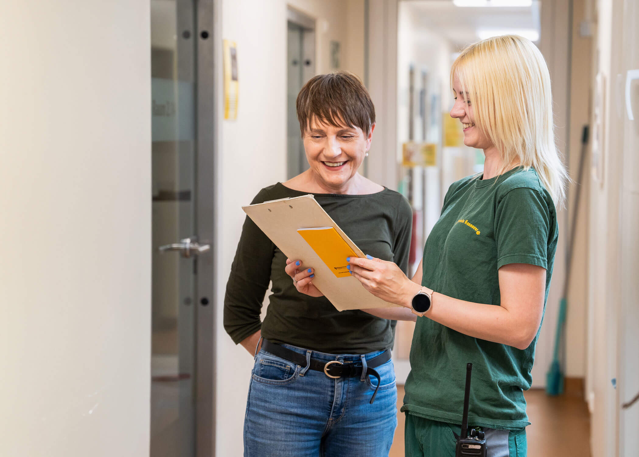 Jetzt Tier(e) im Tierheim anfragen